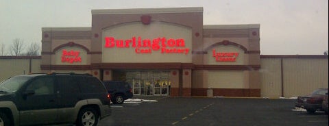 Burlington is one of Tempat yang Disukai Jen.