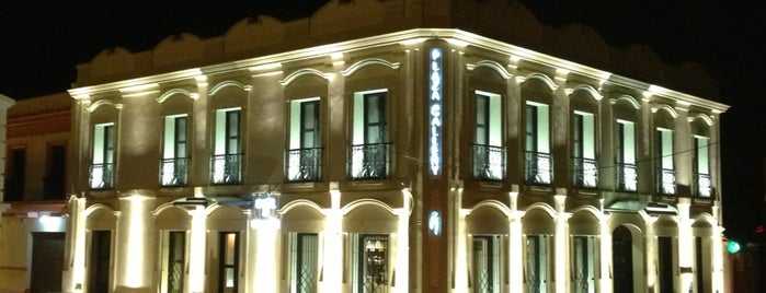 Plaza Gallery Hotel & Boutique is one of Jackie : понравившиеся места.