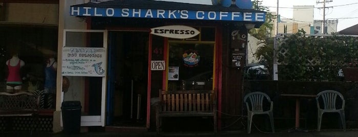 Hilo Shark's Coffee is one of Lugares favoritos de Dav.