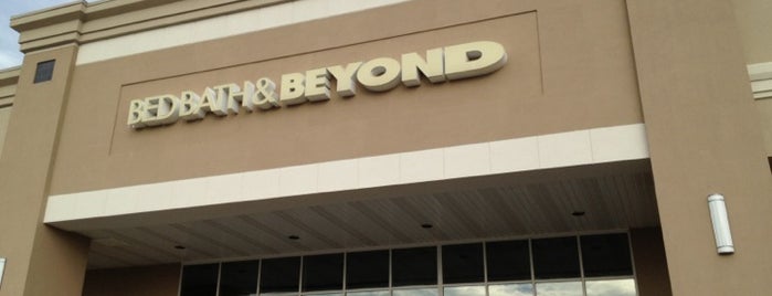 Bed Bath & Beyond is one of On’s Liked Places.