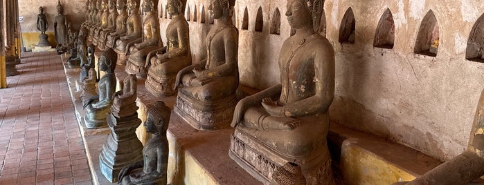 Wat Sisaket is one of Laos-Vientiane Place I visited.