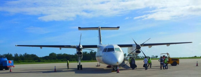 Gan International Airport (GAN) is one of สถานที่ที่ JRA ถูกใจ.