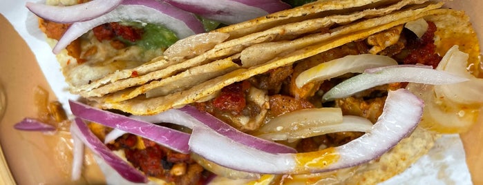 Tacos Lizarraga is one of Querétaro.