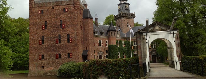 Nyenrode Business Universiteit is one of Cultuurhoppen.