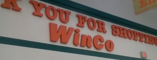 WinCo Foods is one of สถานที่ที่ Mark ถูกใจ.