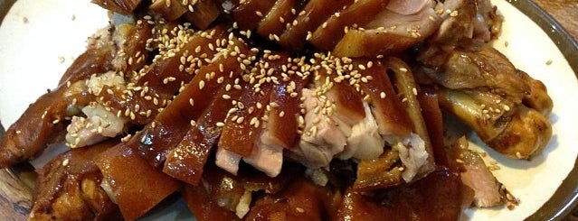 족발골목 is one of 홍대/마포 맛집.