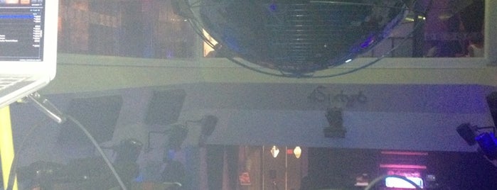 4 Sixty 6 DJ Booth is one of Hotspots NY/NJj.