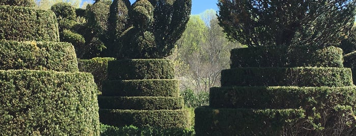 Ladew Topiary Gardens is one of Maryland Munchkins.