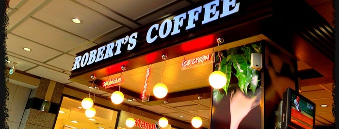 Robert's Coffee is one of Lieux qui ont plu à onur.