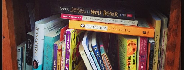 Little Free Library is one of Tempat yang Disimpan Trever.