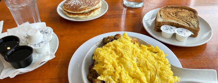 Eggsperience Pancakes & Cafe is one of Because Foursquare F*cked Up Their List Feature 2.