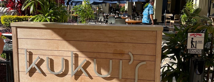Kukui's Bar is one of Kauai Favorites.