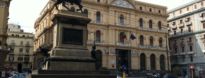Piazza Giovanni Bovio is one of Napoli.