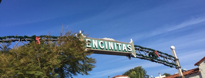 Downtown Encinitas is one of Alison'un Beğendiği Mekanlar.
