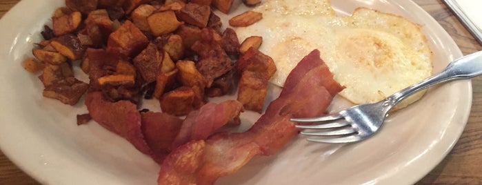 Lone Spur Cafe is one of Diners, drive-ins, and such.