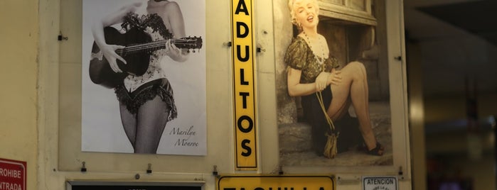 Cine Venus is one of Posti salvati di Luis.