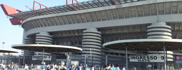 San Siro-Stadion is one of In the Future.