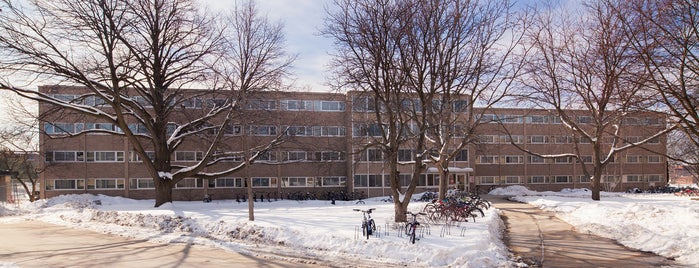 Cole Residence Hall is one of Lover : понравившиеся места.