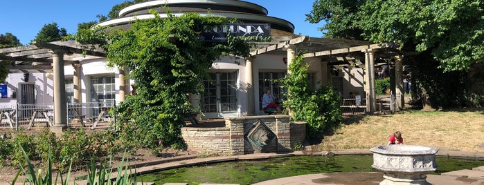 Preston Park Rotunda is one of Locais curtidos por Grant.