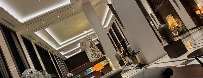 Fairmont Jakarta is one of Miracle’s Liked Places.
