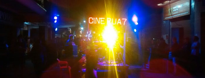 Cine Rua Sete is one of Flor'un Beğendiği Mekanlar.