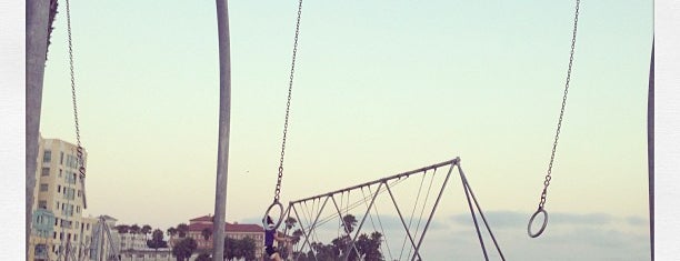 Santa Monica Beach Lifeguard Stand 13 is one of Guide to Santa Monica's best spots.