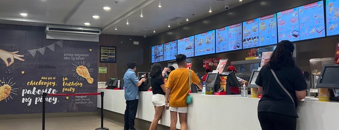 Jollibee is one of Must-visit Food in Quezon City.