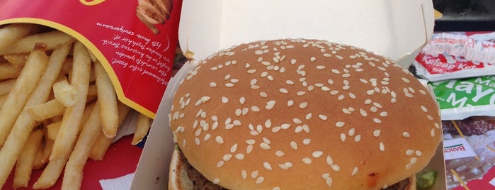 McDonald's is one of Burak'ın Beğendiği Mekanlar.
