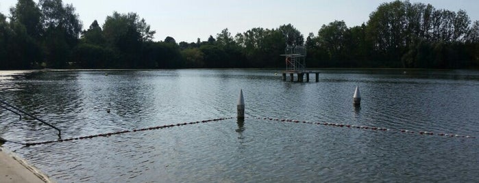 Strandbad Moossee is one of Lieux qui ont plu à Dirk.