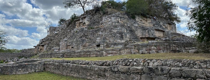 Ruinas de Ake is one of Zonas arqueológicas, México.