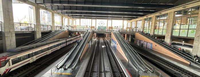 Estación Córdoba Central is one of Estaciones.