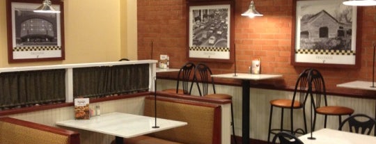 McAlister's Deli is one of Adamさんのお気に入りスポット.