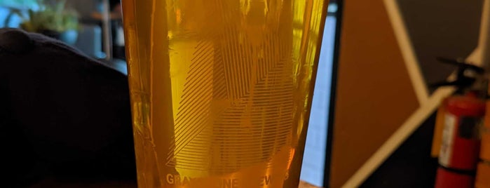 Graystone Brewing is one of Lugares favoritos de Ian.
