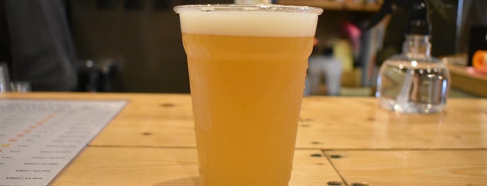 Craft Beer Spot Hathor is one of Craft Beer Osaka.