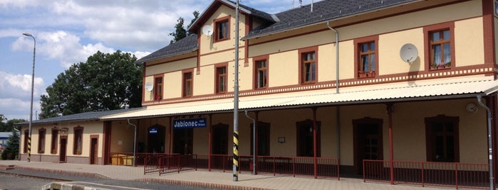 Železniční stanice Jablonec nad Nisou is one of Železniční stanice ČR: Ch-J (4/14).