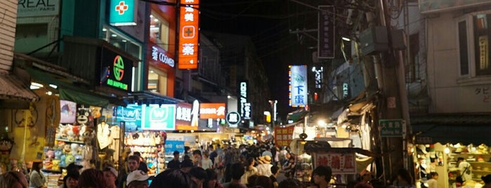 士林夜市 is one of Taipei June 2016.