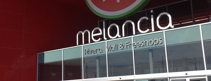 Melancia Mall & Shopping is one of Locais curtidos por Natália.