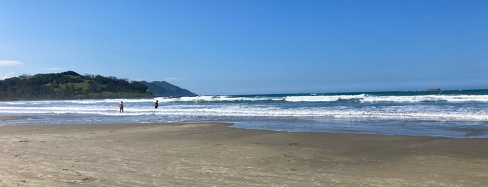 Praia do Ouvidor is one of Garopaba.