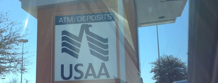 USAA ATM Alamo Ranch is one of Ron 님이 좋아한 장소.