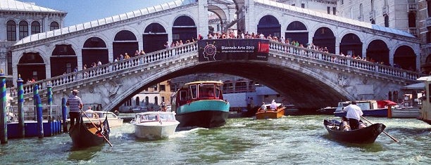 Pont du Rialto is one of My World.