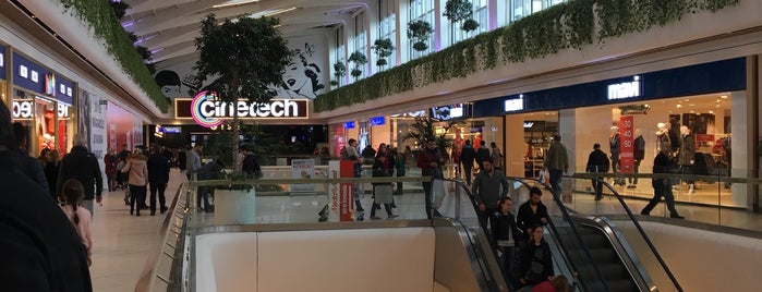Mall of Antalya is one of Tempat yang Disukai Müge.