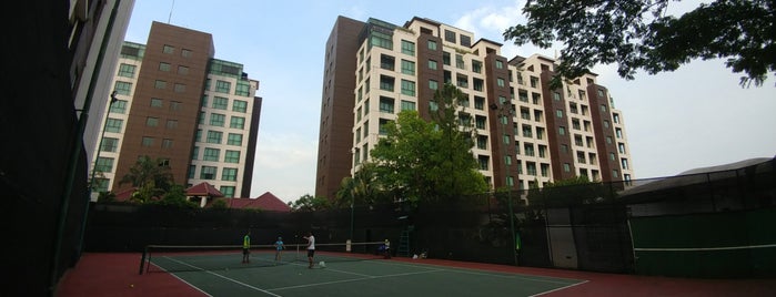 Lapangan Tenis Hotel Kristal is one of Ace Badge (Tennis Court) in Jakarta Indonesia.