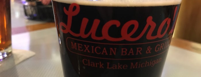 Lucero's Bar & Grill is one of Tempat yang Disukai Joanna.