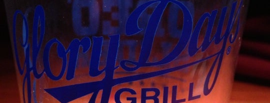 Glory Days Grill is one of Lugares favoritos de Annie.