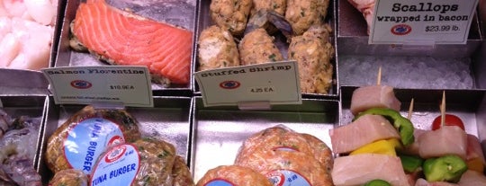 Legal Sea Foods is one of Lugares favoritos de 💫Coco.
