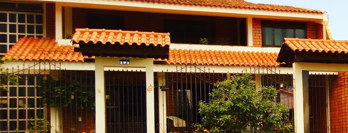 UpFront Iguassu Lodge is one of Foz.