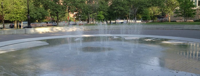 Walt Whitman Park is one of Lugares favoritos de Christopher.