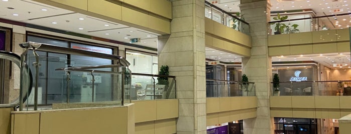 มิดทาวน์อโศก is one of Buildings & Department Store.