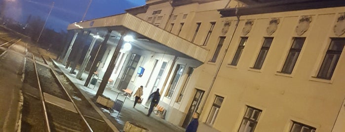 Szentes vasútállomás is one of Pályaudvarok, vasútállomások (Train Stations).