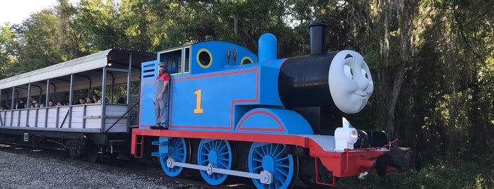Thomas The Train Ride is one of Orte, die Justin gefallen.